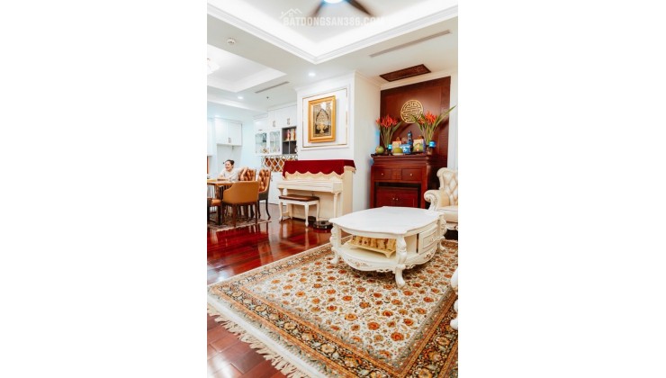 R1 Royal city 72 Nguyễn Trãi - KHU VIP- ĐẲNG CẤP KHỎI BÀN 

Dt 112m giá chào 15.450 tỉ