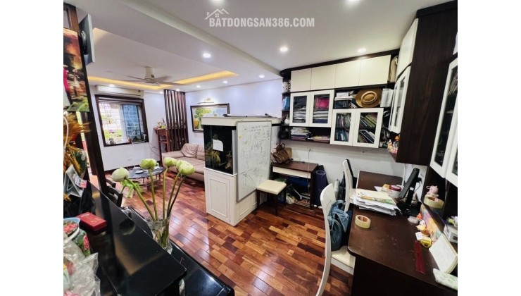 bên NGÕ PHẠM TUẤN TÀI - TO HƠN PHỐ - THANG MÁY - VỈA HÈ Ô TÔ hạn chế KINH DOANH - NGÕ THÔNG.