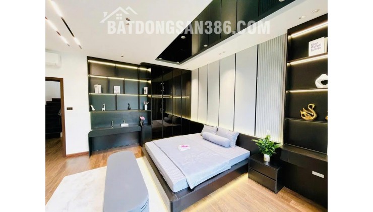 Bán nhà Xuân La vỉa hè đá bóng- Ô Tô tránh – kinh doanh – Văn Phòng 68 m 26.3 tỷ