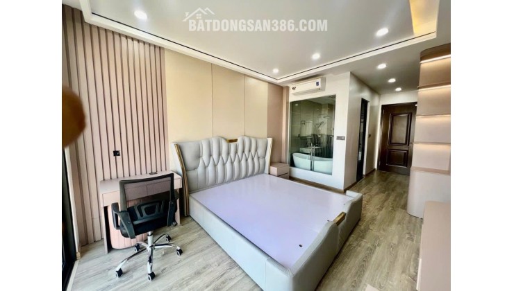 BÁN NHÀ VÕ CHÍ CÔNG- Ô TÔ- thang máy ở ngay -65M 5 TẦNG 14.3 TỶ