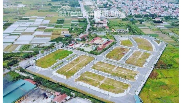 2 lô Tái Định Cư Bộ Công An - Tiên Dương