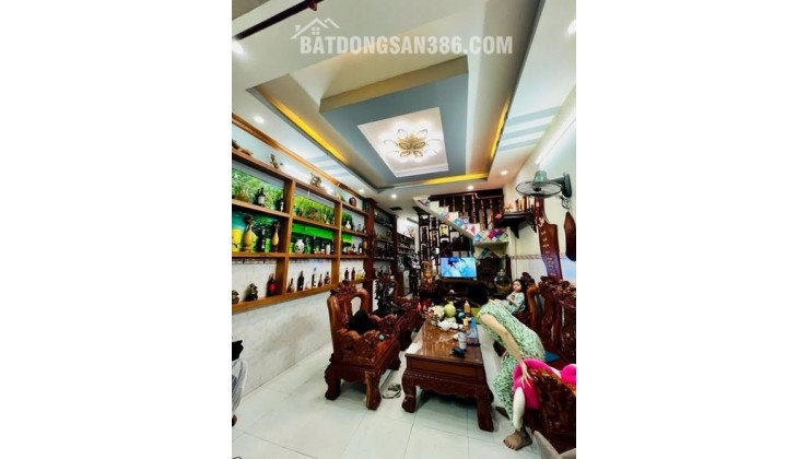 NHÀ HẺM XE HƠI –  NGÃ TƯ 4 XÃ – GIÁP TÂN PHÚ