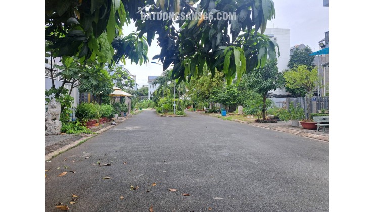 Lô đất đẹp tạị KDC Gia Hoà 160m2, P. Phước Long B, TP. Thủ Đức. Giá 15.5 tỷ