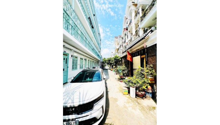 NHÀ 4 TẦNG BTCT MÁI THÁI 75M², GẦN CHỢ THIẾC. HẺM XE HƠI LÊ VĂN KHƯƠNG Q.12.