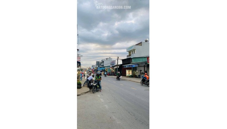 MẶT TIỀN CHỢ LONG   DÒNG TIỀN 12TR/TH  VUÔNG VỨC  TIỆN Ở HOẶC KINH DOANH ĐA NGÀNH NGHỀ  12.9TỶ TL.