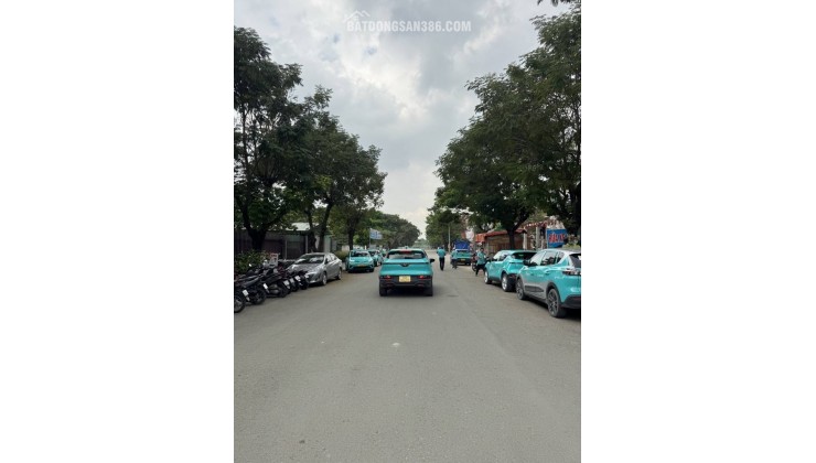 Thu nhập ròng 40 triệu – Căn nhà  LÔ GÓC 2 MẶT TIỀN P. TAM BÌNH, THỦ ĐỨC – 7x26m – Giá 17 TỶ