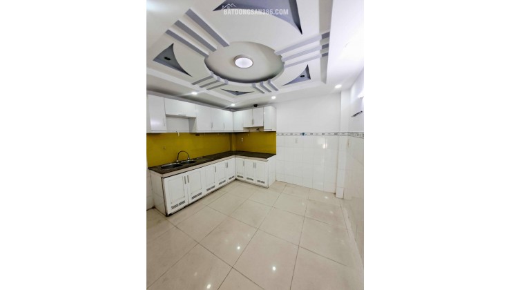 NHÀ 4 TẦNG BTCT GẦN AEON TÂN PHÚ 39M² HXH 6M THÔNG. PHƯỜNG  BHH, BÌNH TÂN.