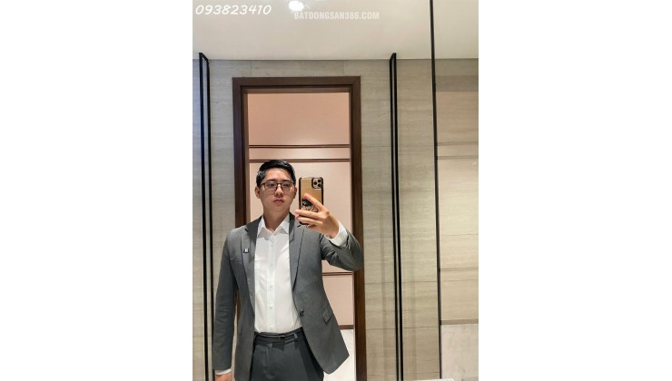 Bán Penhouse mặt tiền Nguyễn Hữu Thọ suất nhà báo, giá HĐ gốc có VAT 15,5 tỉ