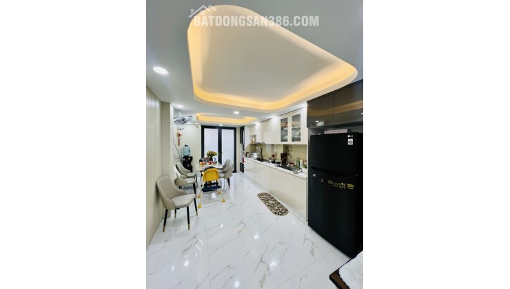 NHÀ ĐẸP GÒ DẦU – 4 TẦNG MỚI KIÊN CỐ, CHỈ 9.X TỶ TL