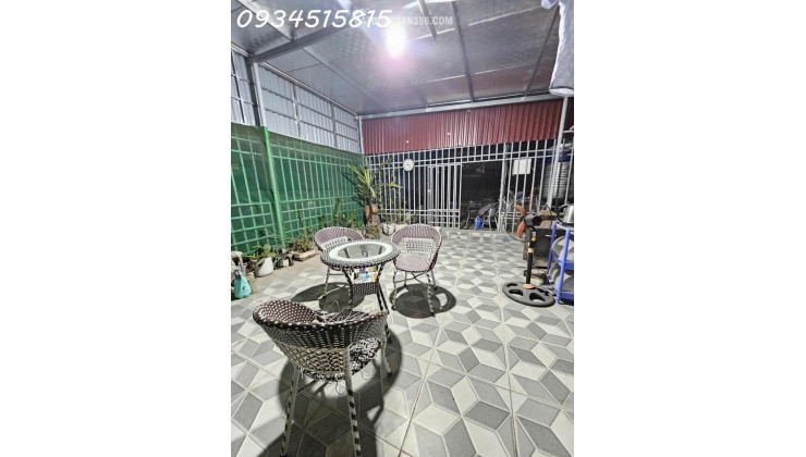 Bán nhà Đê La Thành dân xây, 31m 5 tầng 9,9tir- trung tâm kết nối khu vực Đống Đa