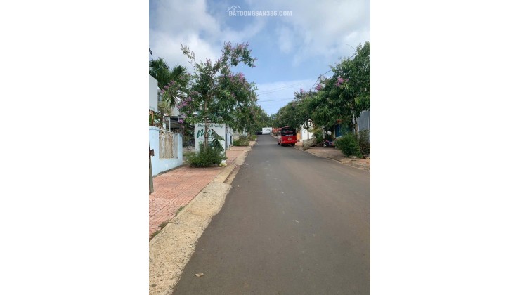 Chính chủ cần bán kho xưởng và đất trung tâm thành phố giá nghĩa