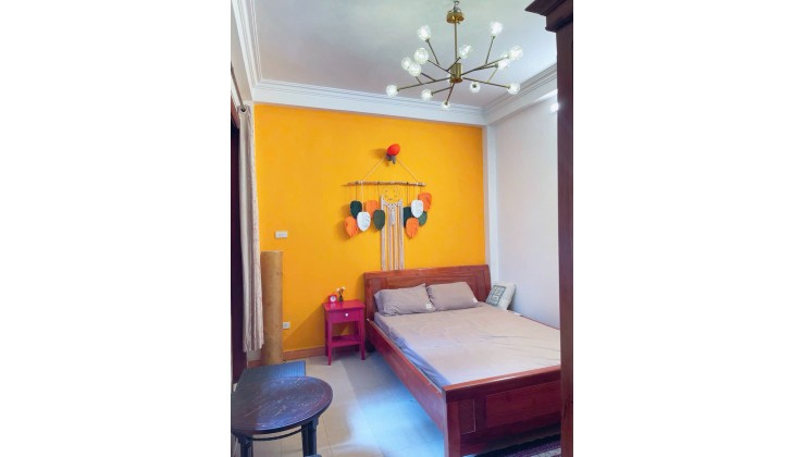 SANG NHƯỢNG HOMESTAY NGUYÊN CĂN TẠI TRUNG TÂM TRẦN QUỐC TOẢN - HOÀN KIẾM – HÀ NỘI