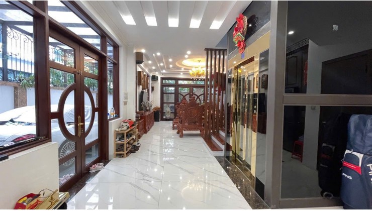 SIÊU PHẨM BIỆT THỰ FULL NỘI THẤT – THANG MÁY – SÂN VƯỜN RỘNG – TRUNG TÂM KĐT DƯƠNG NỘI – HÀ ĐÔNG