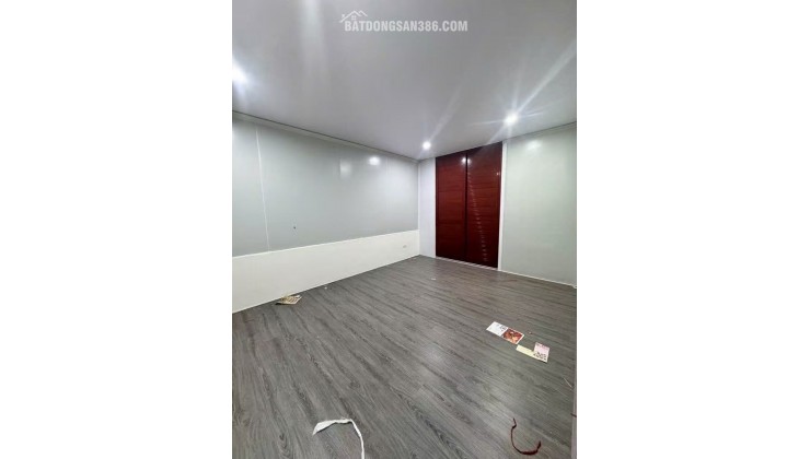 CĂN NHÀ BIỆT THỰ MẶT PHỐ BÀ TRIỆU TẦNG 3 +4 TRUNG TÂM QUẬN HAI BÀ TRƯNG - HÀNG XÓM VINCOM BÀ TRIỆU - GIÁ 5.1 TỶ