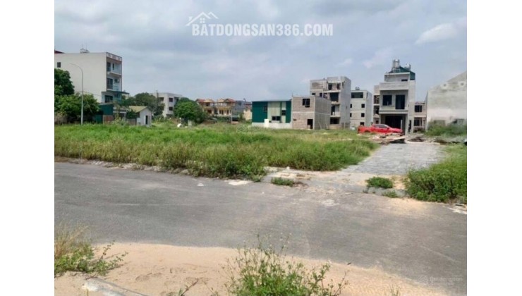 Bán đất thổ cư 8x16m giá 1.4 tỷ thương lượng nằm ngay chợ Rạch Kiến