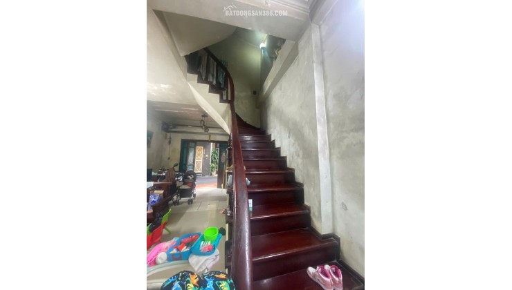 264.88.2C Ngọc Thụy. 32 4 4 11.7 tỷ