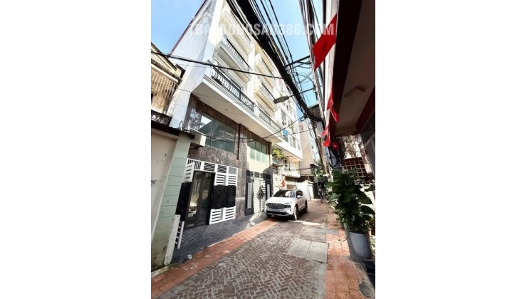 1/11 giảm chào 500tr, chủ cần bán gấp Vị trí đẹp giao thông , giao thương thuận tiện, 3 bước chân ra hồ, công viên.