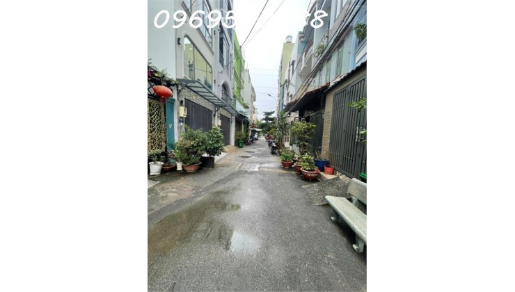 2 tầng: 4x15 nở hậu, 1 sẹt Thoại Ngọc Hầu (hẻm 8m, 2 xe tải tránh, cách sân bay 6km) ôtô ngủ trong