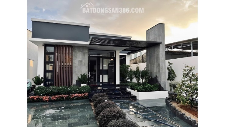 Bán đất tặng kèm nhà cấp 4 DT 7X0 giá 2.1 tỷ thương lượng