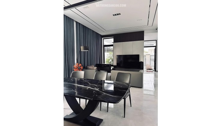 Bán đất tặng kèm nhà cấp 4 DT 7X0 giá 2.1 tỷ thương lượng