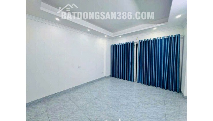 BÁN NHÀ HÀO NAM MẶT NGÕ KINH DOANH Ô TÔ - NHÀ 30M 5 TẦNG - SỔ ĐỎ NỞ NẬU THÔNG TIN CHUẨN