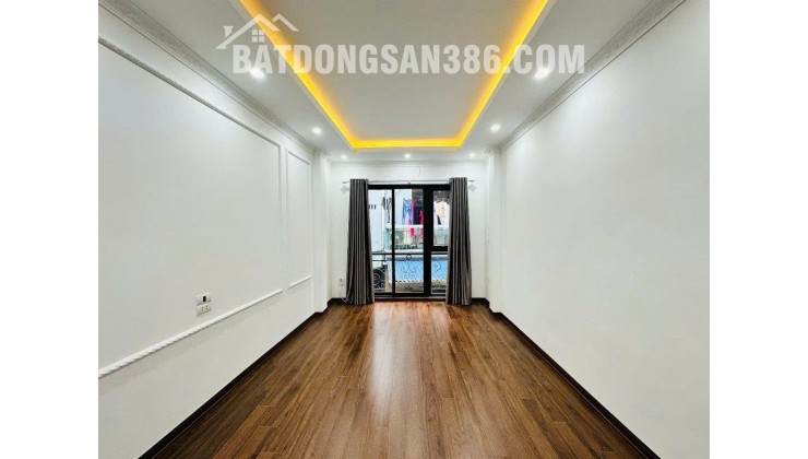 NHÀ MỚI NGAY LÁNG HẠ, GIẢNG VÕ 32M 5 TẦNG - 3PN RỘNG GIÁ 7.98 TỶ