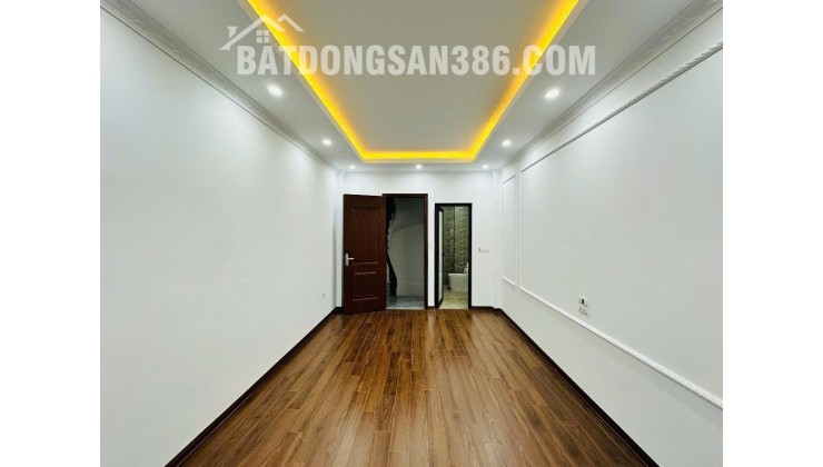 NHÀ MỚI NGAY LÁNG HẠ, GIẢNG VÕ 32M 5 TẦNG - 3PN RỘNG GIÁ 7.98 TỶ