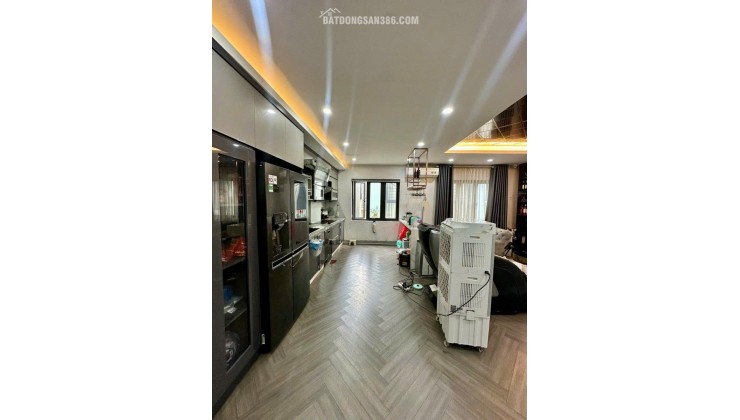 Bán nhà phân lô bàn cờ Hoàng Văn Thái - Lô góc - Gara 2 ô tô 55m 6 tầng thang máy