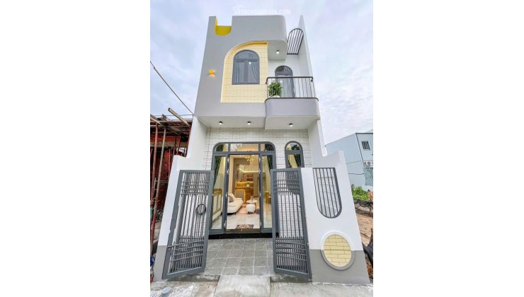 Thanh toán 400tr có ngay nhà 1 trệt 1 lầu gần KDT 5 sao Cần Đước - Long An