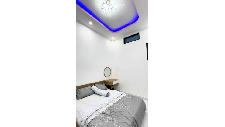 Bán nhà 3 tầng 4x16 mặt tiền Đinh Đức Thiện giá 2 tỷ 350tr còn thương lượng