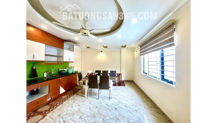 Bán nhà phân lô Hoàng Văn Thái - Lô góc Kinh doanh - 10m ra mặt phố 48/60m 5 tầng 18,3 tỷ