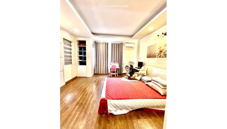 Bán nhà phân lô Hoàng Văn Thái - Lô góc Kinh doanh - 10m ra mặt phố 48/60m 5 tầng 18,3 tỷ