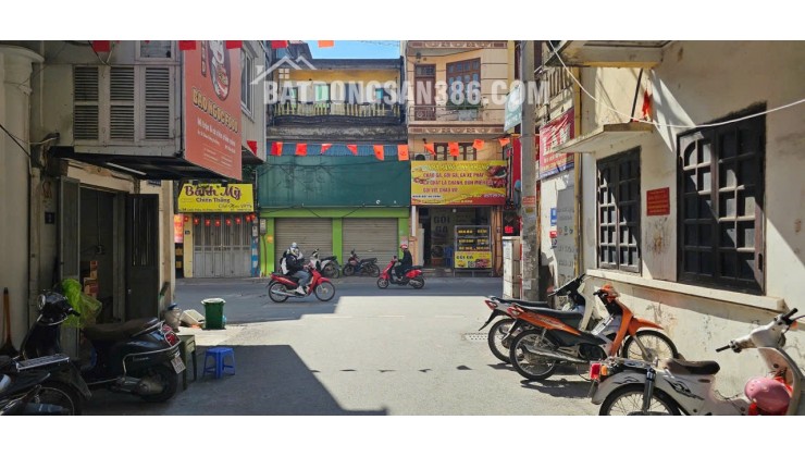 Chính công ty cho thuê bên Phố thắng lợi, Văn Quán, 80m, 19.5 triệu/tháng, 2 Mặt Phố xe con hạn chế