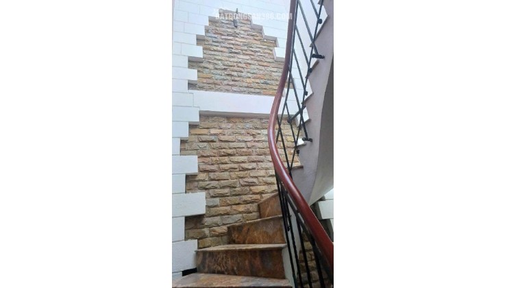 Bán nhà Bùi Xương Trạch 54m x 5 tầng, Lô góc - 40m ra phố có ô chờ thang máy