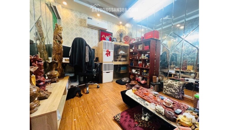 Bán nhà Vũ Tông Phan – 33m x 5 tầng mới – Ô tô đỗ cách 15m – 2 mặt thoáng, phù hợp ở kết hợp kinh doanh