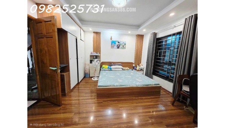 Bán nhà ngõ 420 Khương Đình - 34m 5 tầng gần ô tô - Sổ đỏ nở hậu giá 7,6 tỷ