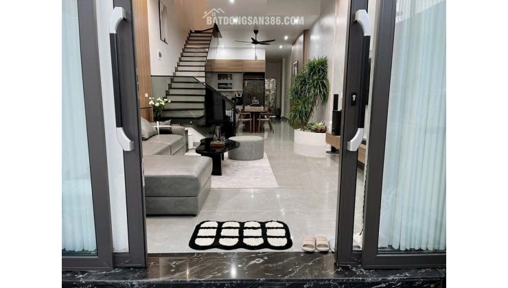 Thanh toán 400 triệu có ngay nhà 1 trệt 2 lầu tại KCN Cầu Tràm