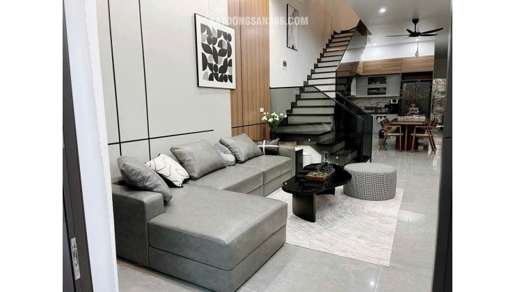 Thanh toán 400 triệu có ngay nhà 1 trệt 2 lầu tại KCN Cầu Tràm