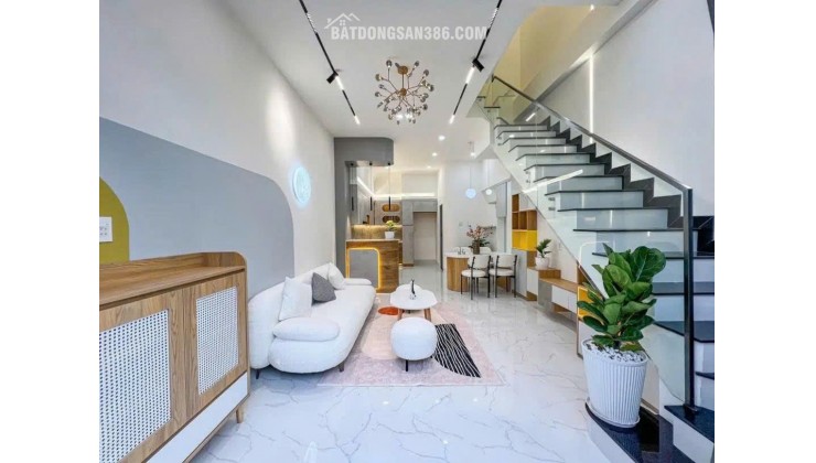 Thanh toán 400tr có ngay nhà 1 trệt 1 lầu gần KDT 5 sao Cần Đước - Long An