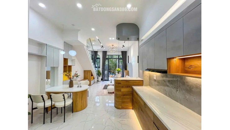 Thanh toán 400tr có ngay nhà 1 trệt 1 lầu gần KDT 5 sao Cần Đước - Long An