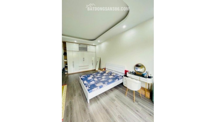 Bán nhà phân lô phố Ngụy Như Kon Tum - Phố VIP kinh doanh sầm uất, vỉa hè rộng giá 21,5 tỷ