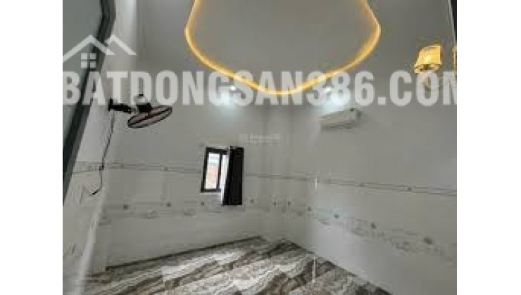 Nhà 1 trệt 1 lầu Bến Lức Long An – sổ hồng riêng, full thổ cư, giá tốt đầu tư