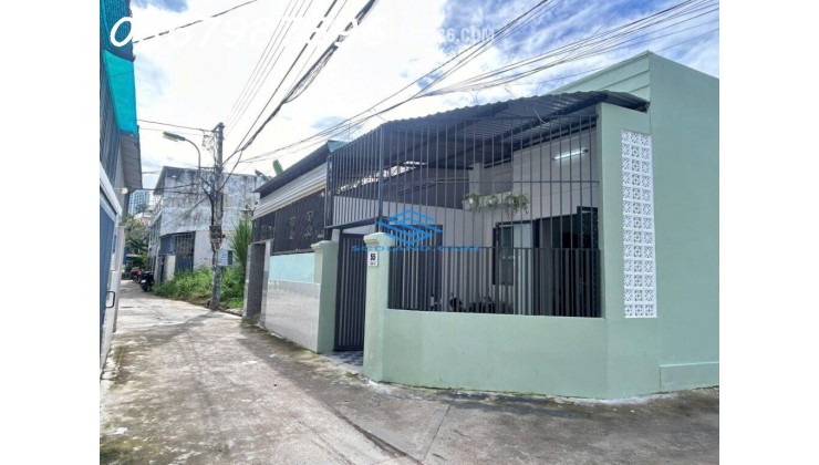 Bán căn nhà cấp 4 lô góc 2 mặt tiền đường Đặng Lộ, Vĩnh Hải, Nha Trang