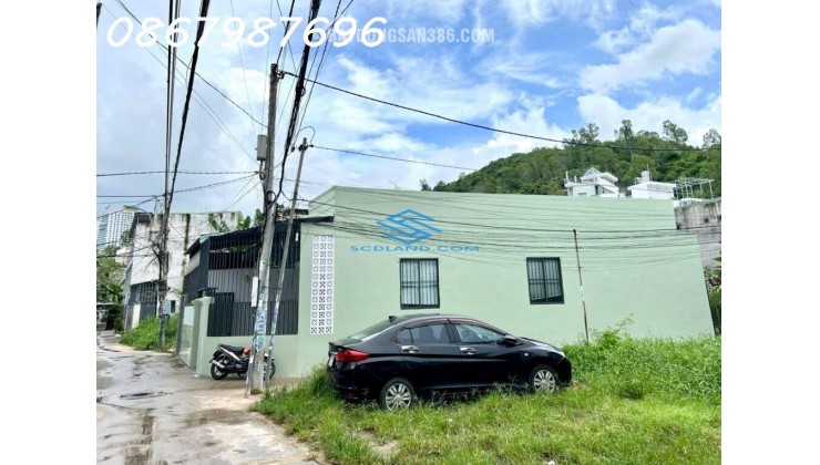 Bán căn nhà cấp 4 lô góc 2 mặt tiền đường Đặng Lộ, Vĩnh Hải, Nha Trang