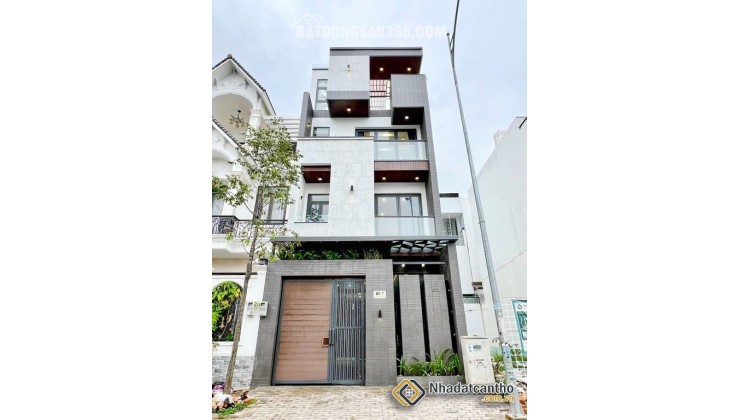 BÁN NHÀ 3 TẦNG MỚI HOÀN THIỆN - GẦN TT BẾN LỨC LONG AN