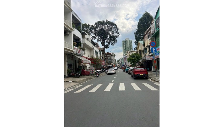 Nhanh tay sở hữu nhà 2 mặt phố tại Đường Phó Cơ Điều, P7, Q11, HCM t