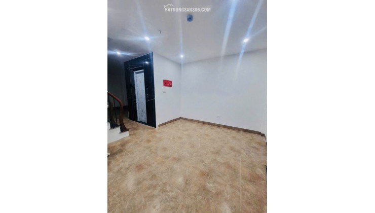 BÁN ĐẤT Ô TÔ TRÁNH,TÂY MỖ- NAM TỪ LIÊM, 69 M2, MẶT TIỀN 4,5 M GIÁ 14,6 TỶ.