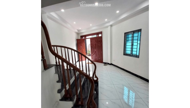 Bán nhà Đức Thượng, lô góc, oto đỗ tận nhà, trung tâm HOÀI ĐỨC, chỉ 5.25 tỷ.