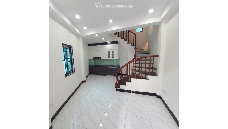 Bán nhà gần Thị trấn Trôi, Hoài Đức, lô góc 2 thoáng, oto đỗ cửa. chỉ hơn 5 tỷ.