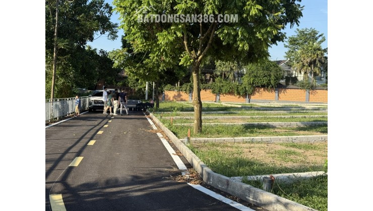 LÔ ĐẤT HIẾM TẠI HÒA LẠC CƠ HỘI TĂNG GIÁ CAO CÁCH 100M ĐẠI LỘ THĂNG LONG